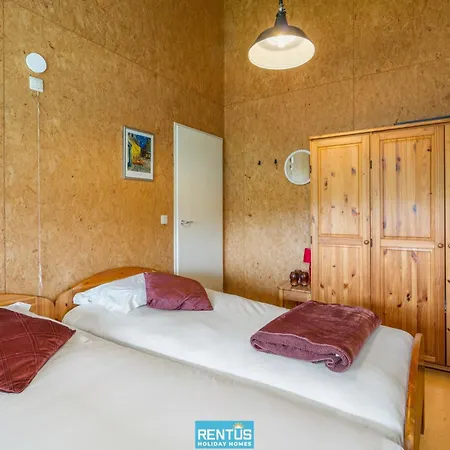 Hébergement de vacances Zeeanemoon - For 6 Persons *