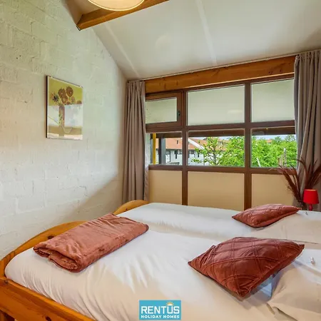 Дом отдыха Zeeanemoon - For 6 Persons Миделкерк